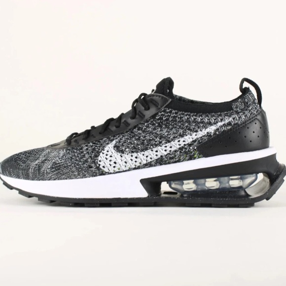 Womens 9 Nike Air Max Flyknit Racer Running Shoes DM9073-001 Black / White - Picture 1 of 16